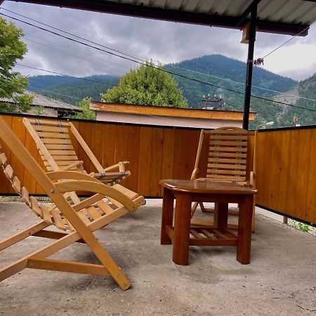 Nina'S Corner Daire Borjomi Dış mekan fotoğraf