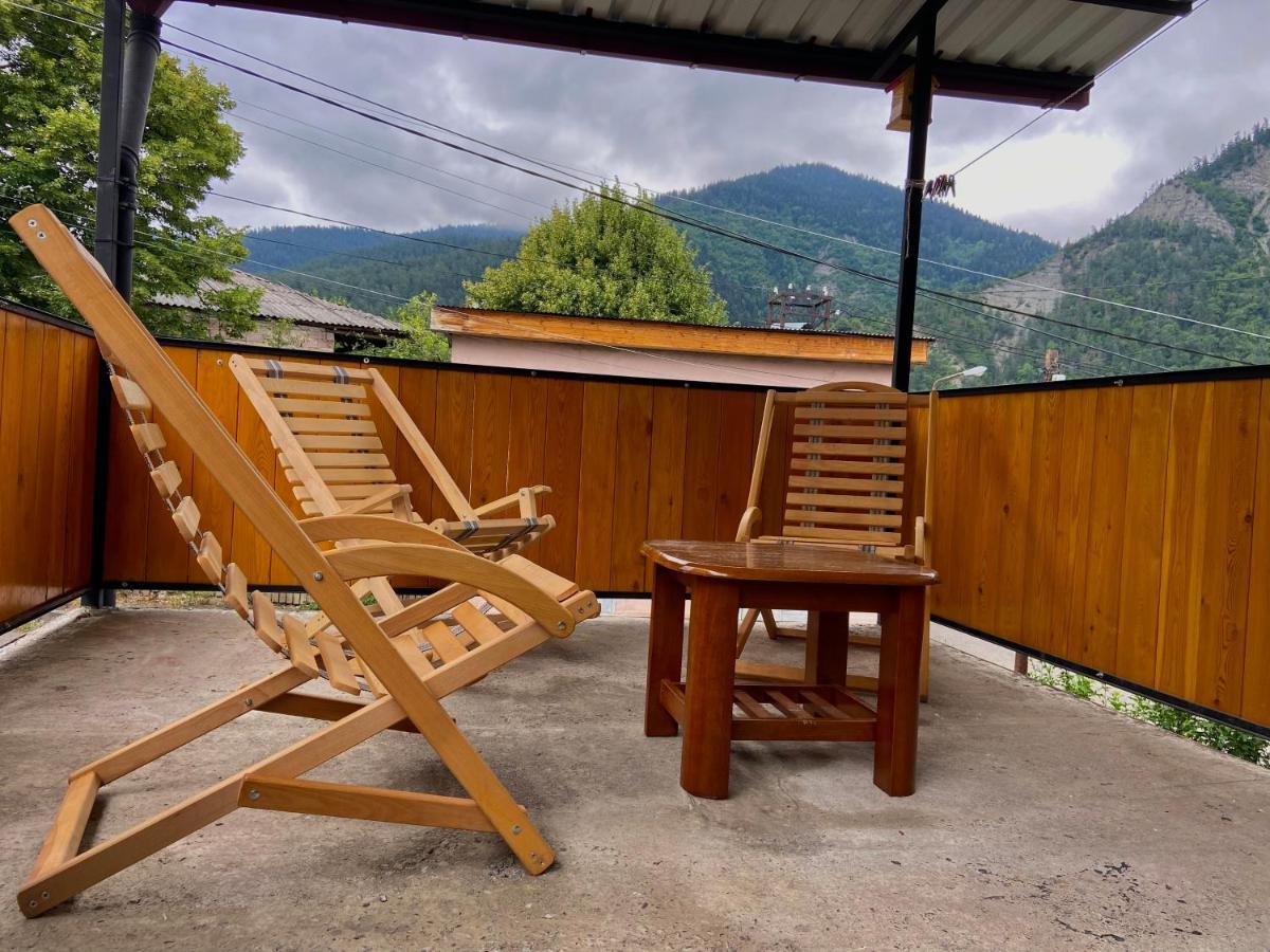 Nina'S Corner Daire Borjomi Dış mekan fotoğraf